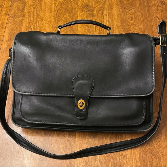 Coach Handbags - COACH 1973 Vintage Classic Black Leather Crossbody Bag Laptop Briefcase Valise